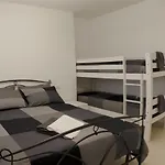 Milena Oda ve Kahvaltı 4*