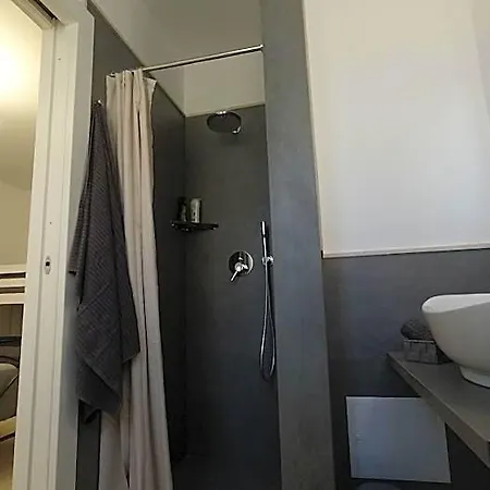 Milena Bed & Breakfast 4*